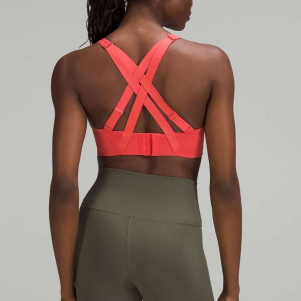 guc lululemon athletica Cross-Back Sports Bra in Pinkish orange 34c